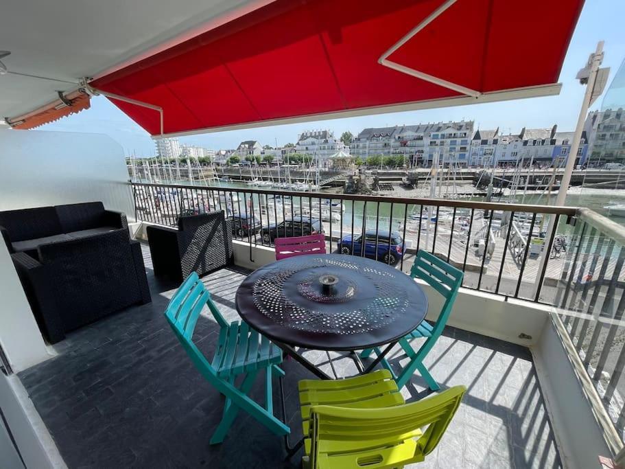 Bel Appartement Spacieux Et Lumineux Sur Le Port Ла-Боль-Эскублак Экстерьер фото