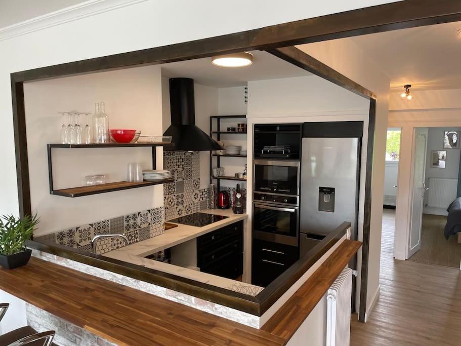 Bel Appartement Spacieux Et Lumineux Sur Le Port Ла-Боль-Эскублак Экстерьер фото